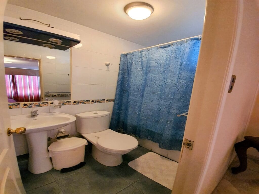 habitacion single bano - Hotel Antofagasta Centro